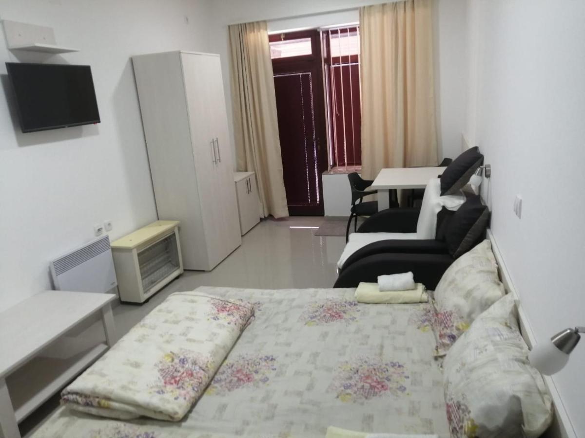 Apartment Maka 3 Soko Banja Ngoại thất bức ảnh