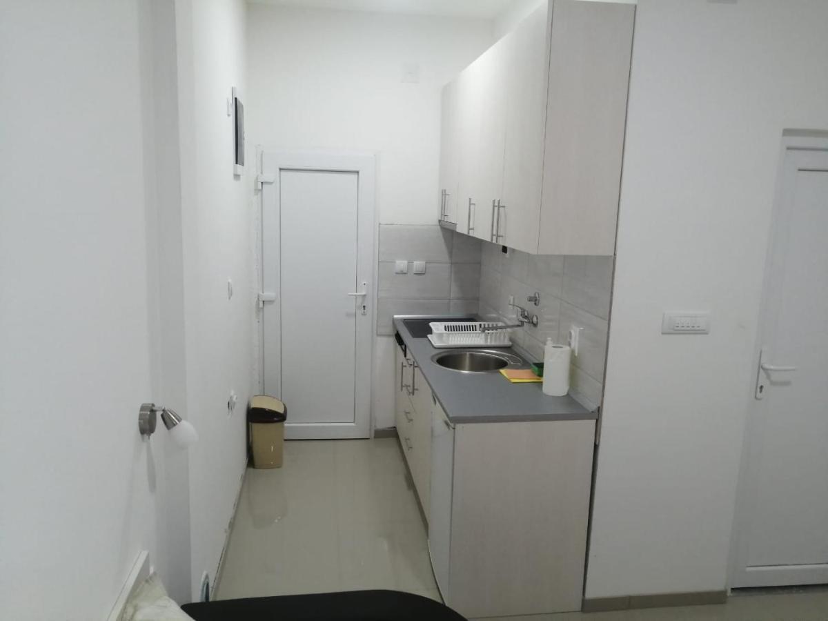 Apartment Maka 3 Soko Banja Ngoại thất bức ảnh